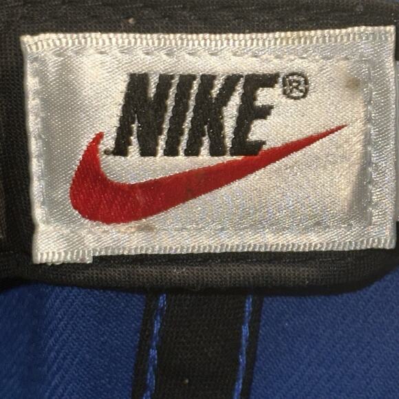Crispy Rare Nike Dallas Mavericks Hat 90s VTG Taiwan NBA Hook & Loop Closure‎ - Picture 15 of 15